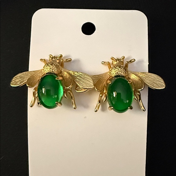 Jewelry - New Bee Earrings